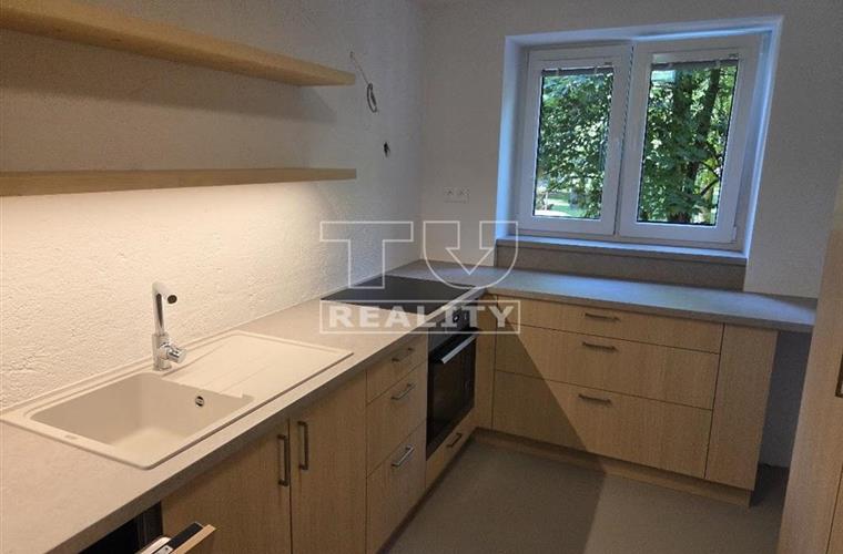 Three-bedroom apartment, Sale, Nová Dubnica