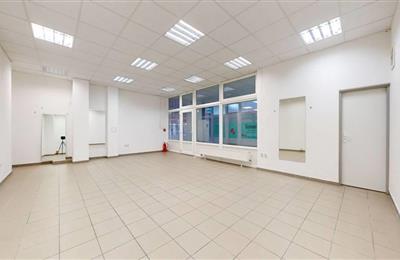 Objekt pre obchod, Prenájom, Senec - Lichnerova - Lichnerova