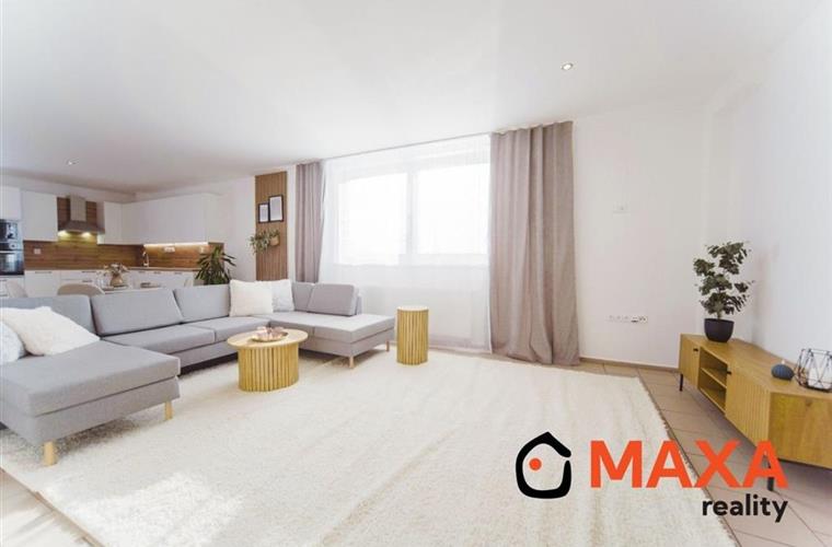 Three-bedroom apartment, Sale, Prievidza