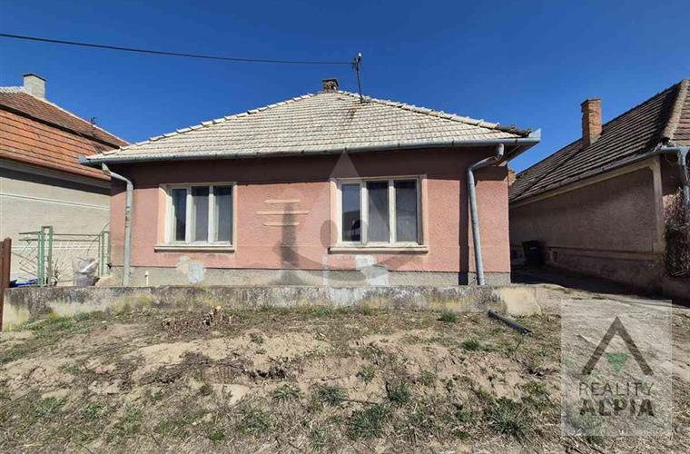 Family house, Sale, Búč