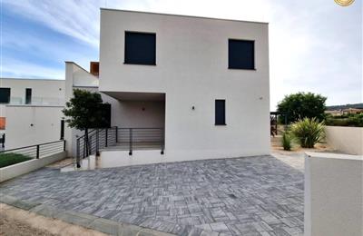 Family house, Sale, region Hrvatska