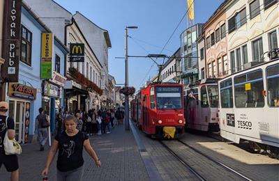 Obchodní prostory, Pronájem, Bratislava - Staré Mesto - Obchodná